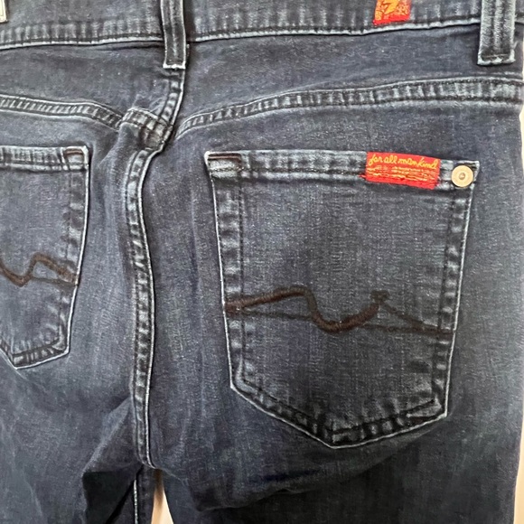 Classic Blue Women's Jeans 7 for all mankind size 26 straight leg J330 - Picture 8 of 9